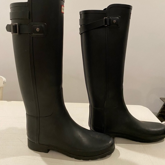 Women’s Black Hunter Rain Boots - Picture 1 of 3